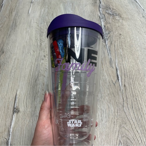 Disney Tervis Tumbler - Picture 10 of 13